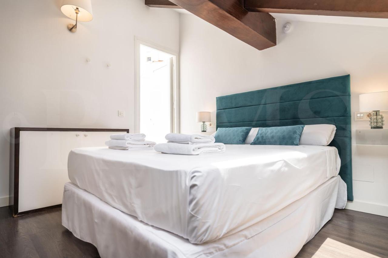 Spacious Duplex With Terrace By Picasso Museum By Rems Málaga Eksteriør bilde